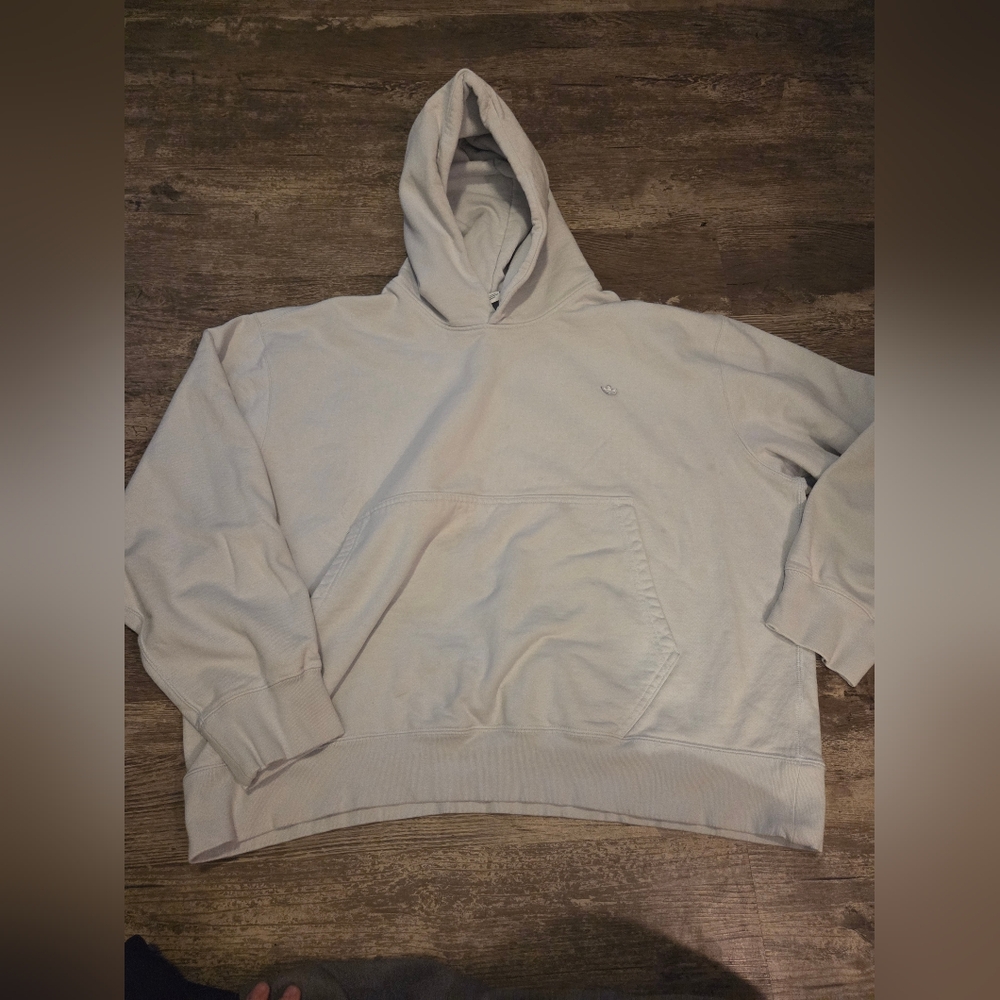 Adidas originals small logo light blue heavy hoodie 2XL small stains on front